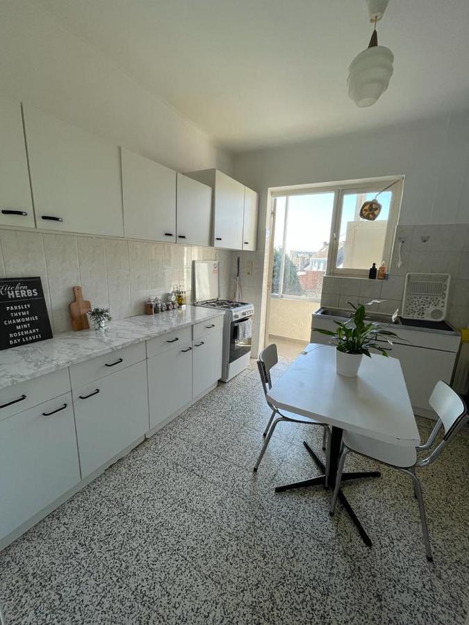 Appartement Dans Un Beau Quartier A Anderlecht Bruxelles Eksteriør billede