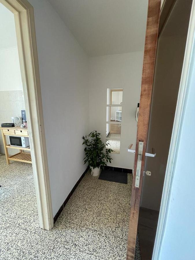 Appartement Dans Un Beau Quartier A Anderlecht Bruxelles Eksteriør billede
