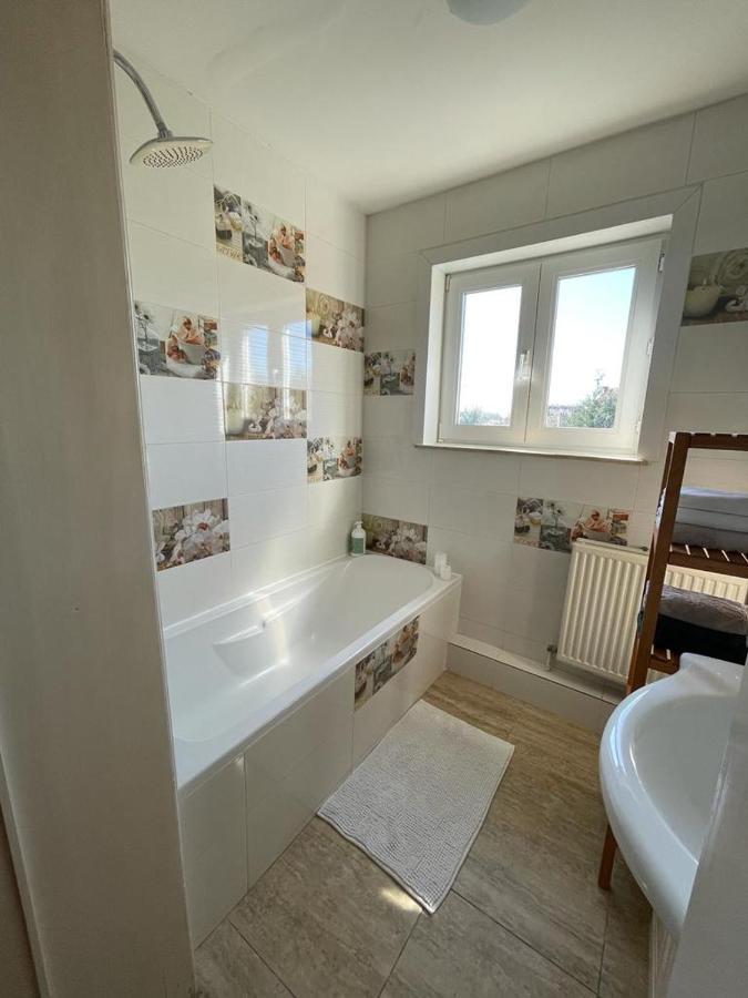 Appartement Dans Un Beau Quartier A Anderlecht Bruxelles Eksteriør billede